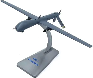 Aircraft Model Aviation buckle obscene sheer militaristic conservative adamant Model Aircraft Kits for Collection and Gift Model 1:72 MQ-1 Predator Drone Reconnaissance UAV Aircraft Model Simulation 