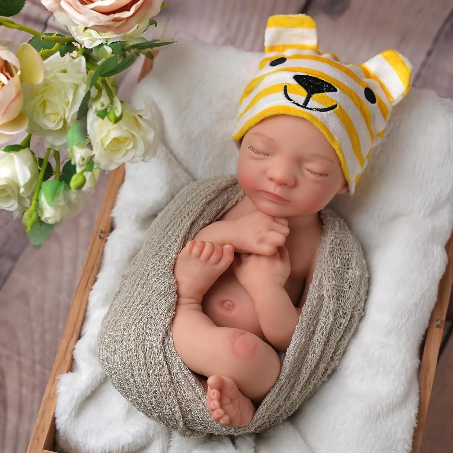 Baby Girl Real Life Baby Doll with Feeding Kit & Gift Box BABESIDE Lifelike Reborn Baby Dolls Aurora 16 Inch (Weight 4 lb) Full Platinum Silicone Reborn Baby Dolls skeletal watery organically Anatomically Correct Sleeping 