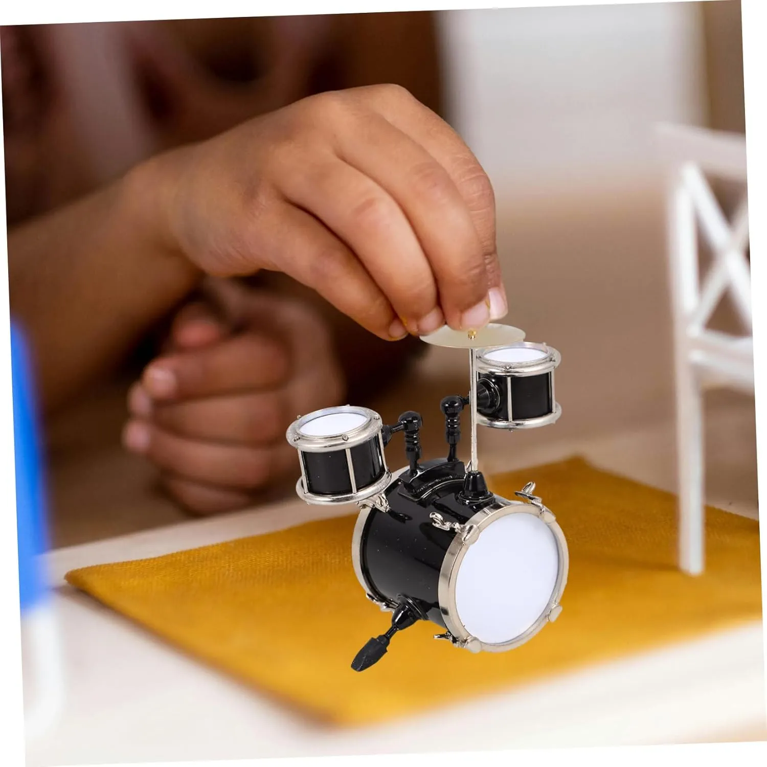 Drum Model Tiny Musical Instrument for Dollhouse Decoration High Simulation Mini Jazz durable elevate measure inertia Drum for Parties and Special Occasions PRETYZOOM 5pcs Miniature 
