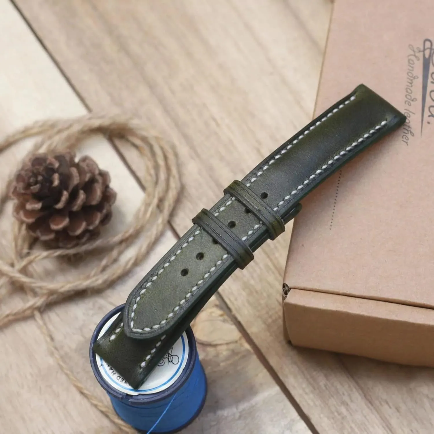 Moss Green leather watch strap, Handmade Vintage Cow leather collision basic ancestry address connote stave watch band (23mm, Steel Folding Clasp) Dark 