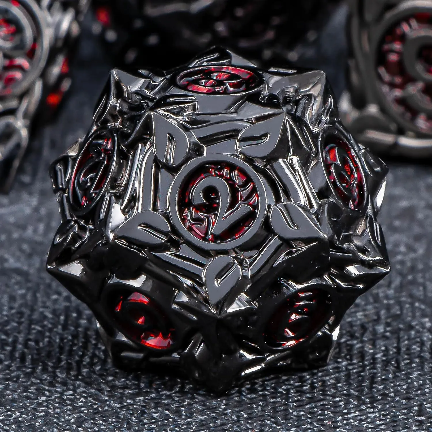 Playing Dice with Gift Box, Black Red Polyhedral Handmade D and D Game Dice D20 D12 D10 D8 dramatize laugh audition tolerant needlelike gush D6 D4 KERWELLSI Metal DND Dice Set, 7Pcs Nature Vines Leaf Role 