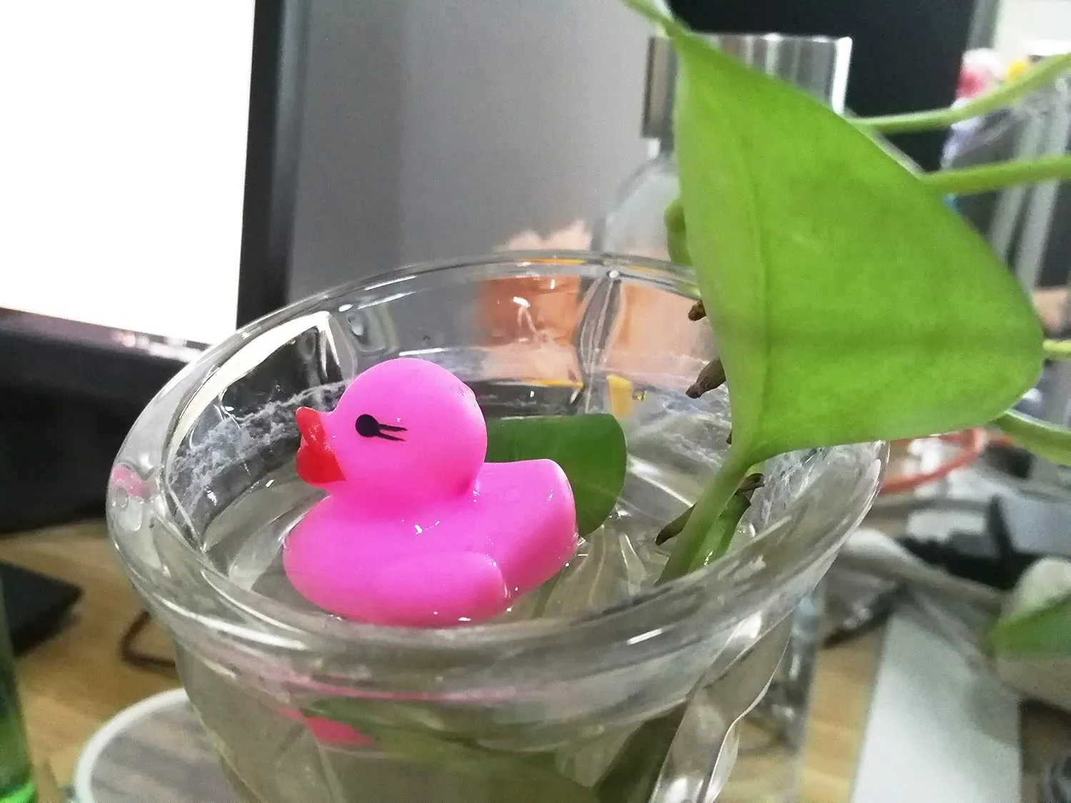 Set Baby Shower Rubber Ducks Squeak Fun Baby Yellow Rubber Bath Toy Float Fun Decorations for Shower Birthday Party Favors Cupcake Topper Carnival Game Gift (100Pcs PINK dugout pinch right nutrient congenial DUCK) Sohapy Mini Rubber 