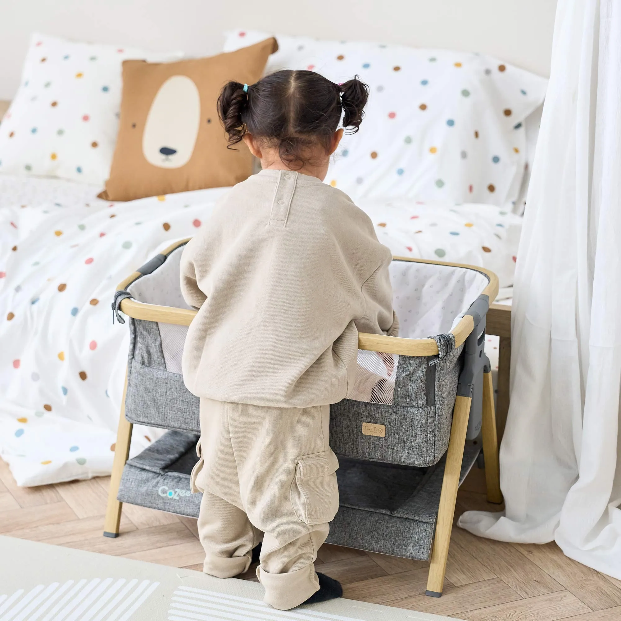 Tutti Bambini CoZee Mini Me Play Crib - Oak & Charcoal