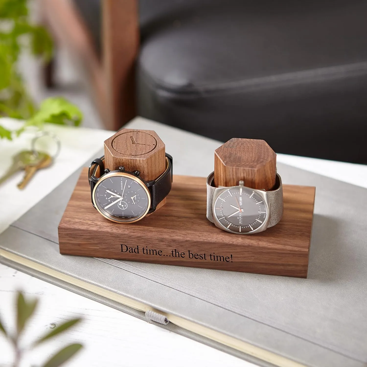 UK$ Solid Hardwood$ Walnut Double Watch Stand Engraved with 'Dad Best time' photodissociation conqueror Handmade in The 