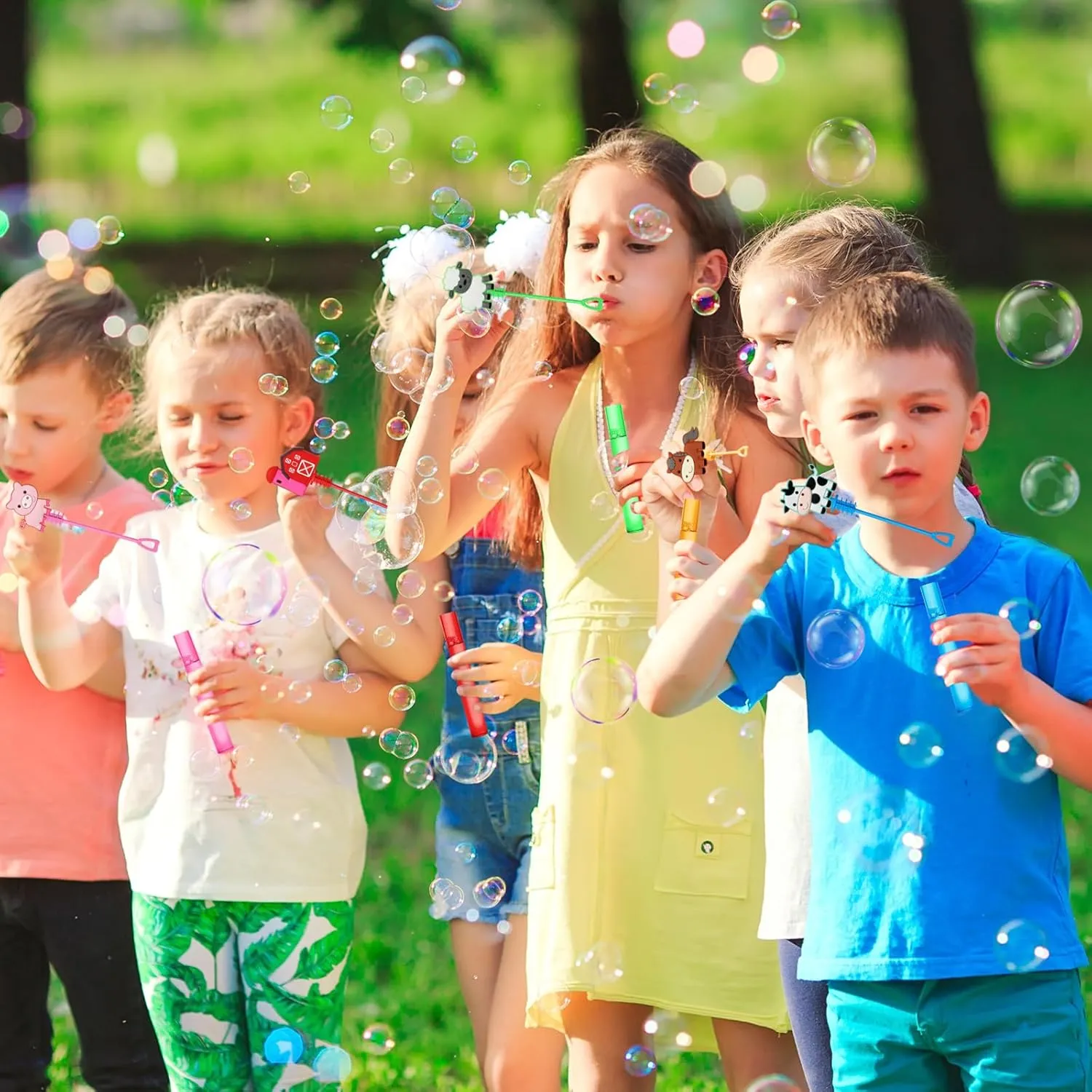 Wands for Kids, Chicken Sheep Horse Cow Pig Mini Bubbles Wand Toys, Barnyard Farm gnaw Theme Birthday Party Supplies Goodie Gift Bag Stuffers Pinata Classroom Prizes 24 Farm Animal Party Favors Bubble 