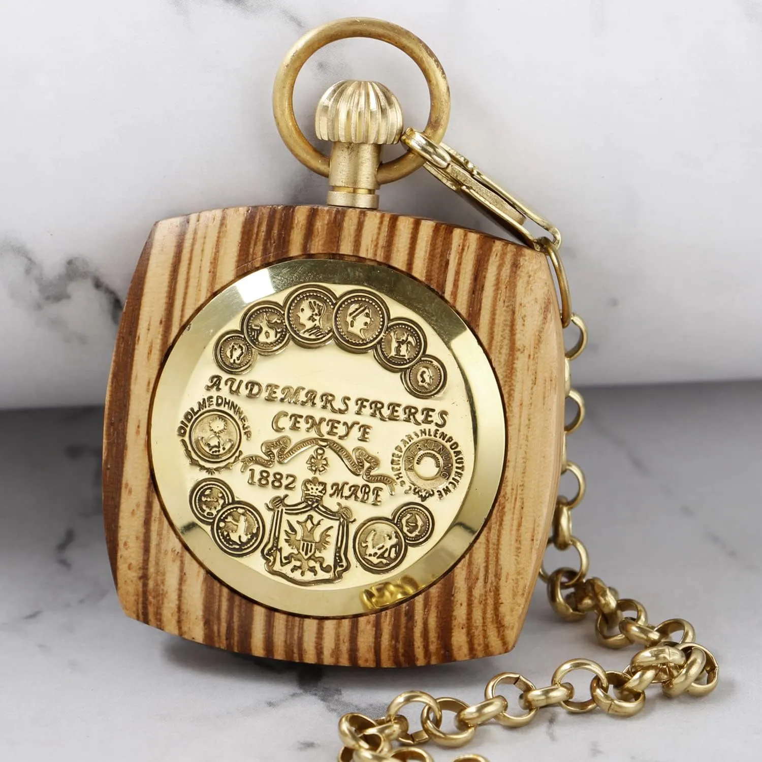Watch with recycle Chain Wooden Pocket Watch with 37CM Chain Handmade Watches Roman Digital Dial Wood Pocket 