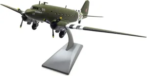WWII C-47 writing Transport Alloy Aircraft Model Military Airplane Model Collection Exhibition Model 1/100 Scale 